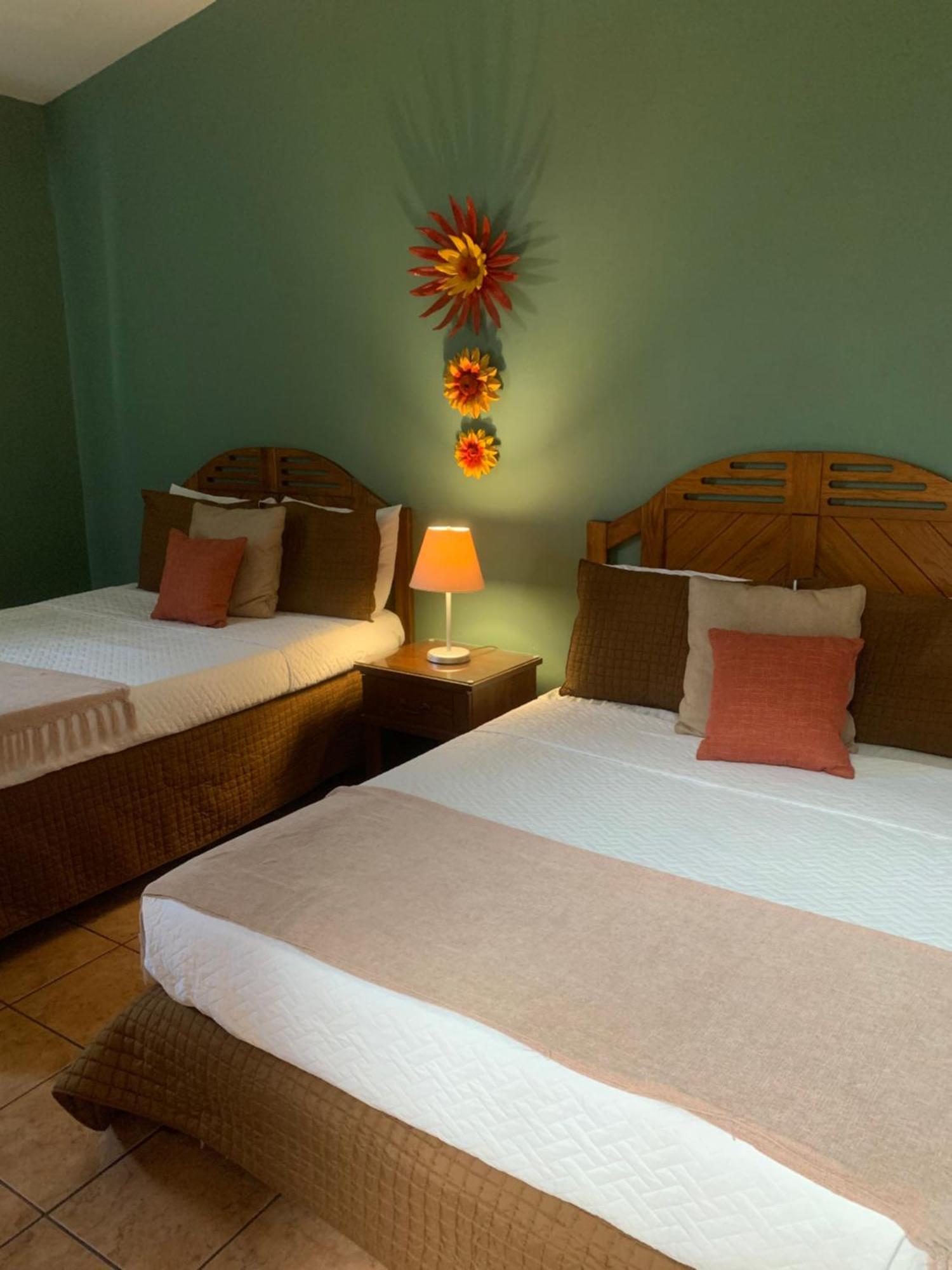 Hotel La Posada Del Angel San Salvador Buitenkant foto