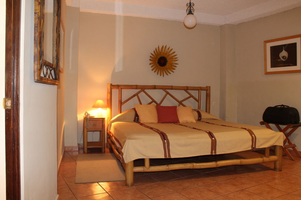 Hotel La Posada Del Angel San Salvador Buitenkant foto